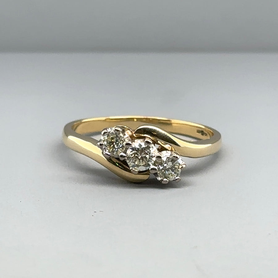 18ct Yellow Gold Three Stone Diamond Ring (c. 0.50ct) - Size S