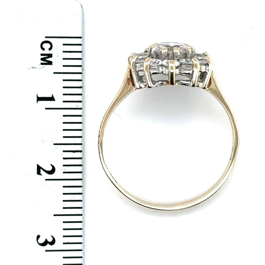 9ct Yellow Gold Cubic Zirconia Cluster Ring - Size P 1/2