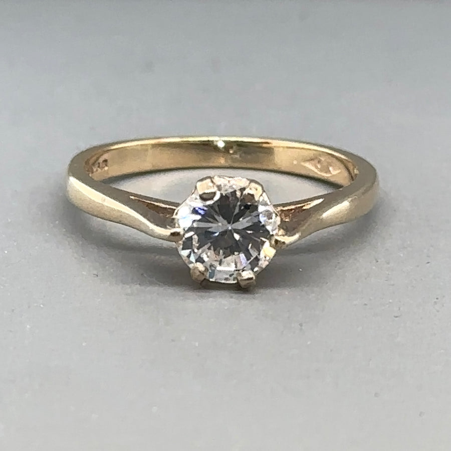 9ct Yellow Gold Single Stone Cubic Zirconia Ring - Size L