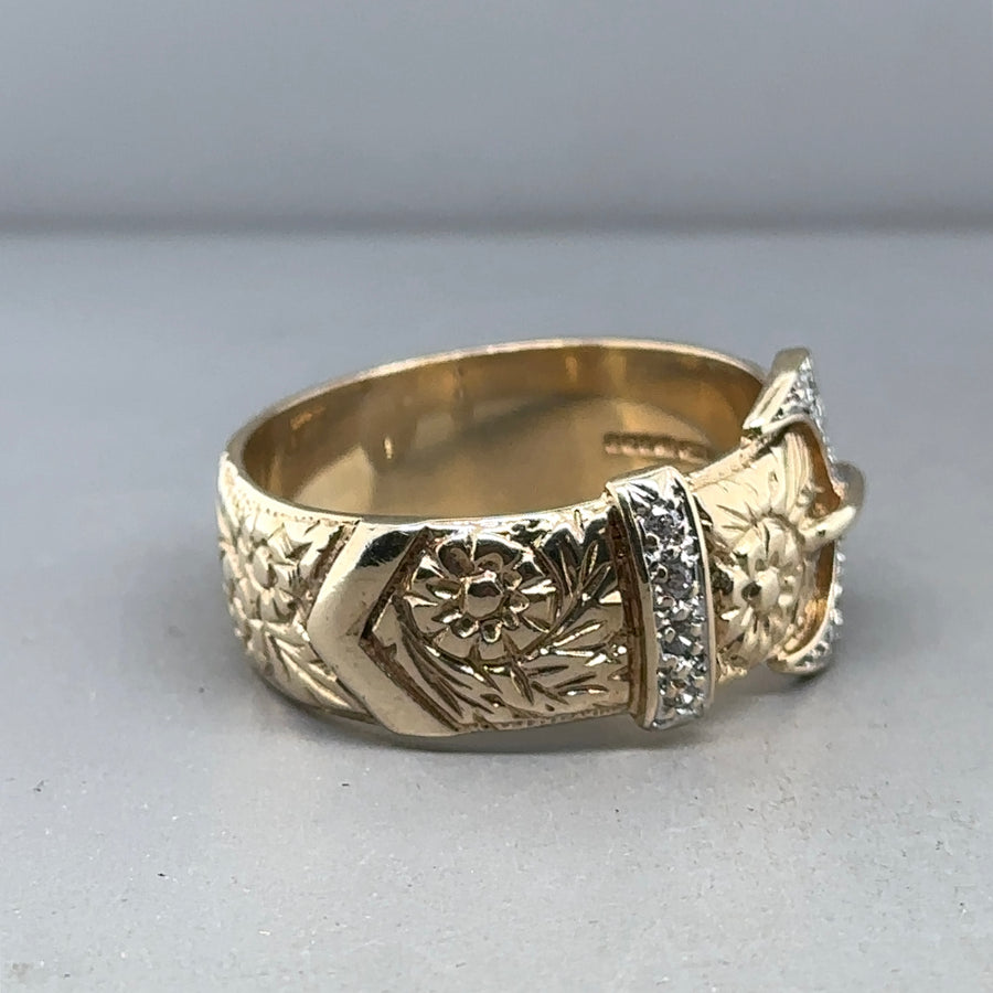 9ct Yellow Gold Cubic Zirconia Patterned Buckle Ring - Size Y 1/2