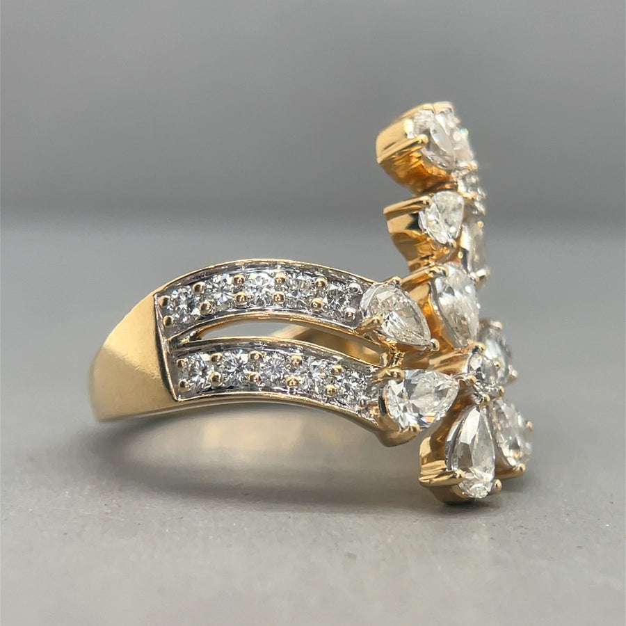 18ct Yellow Gold Diamond Flower Ring (c. 1.35ct) - Size L