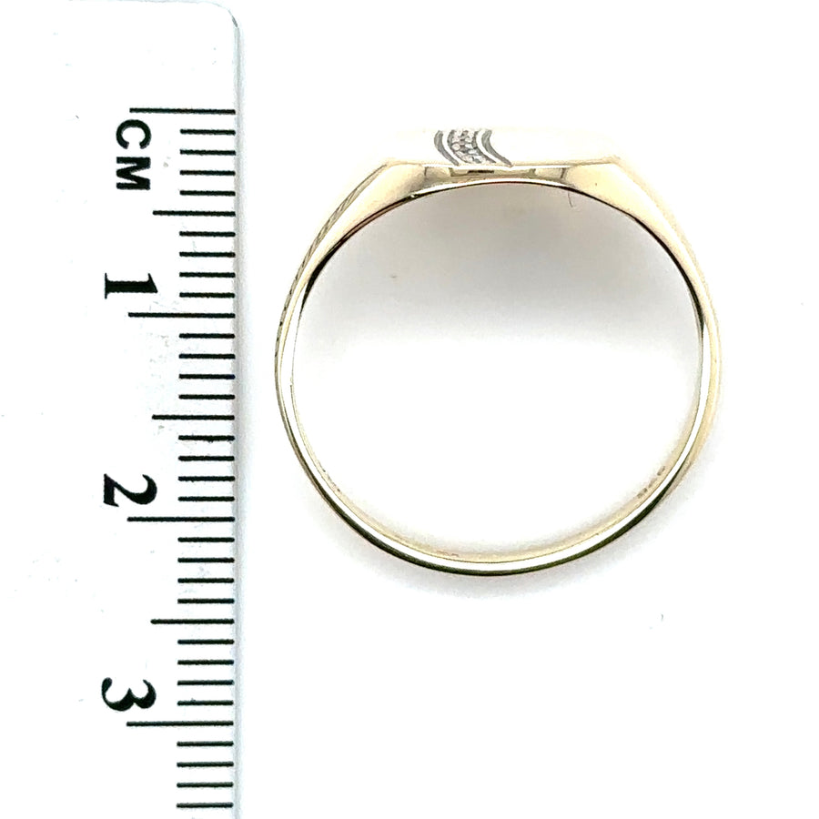 9ct Yellow Gold Diamond Set Signet Ring - Size T