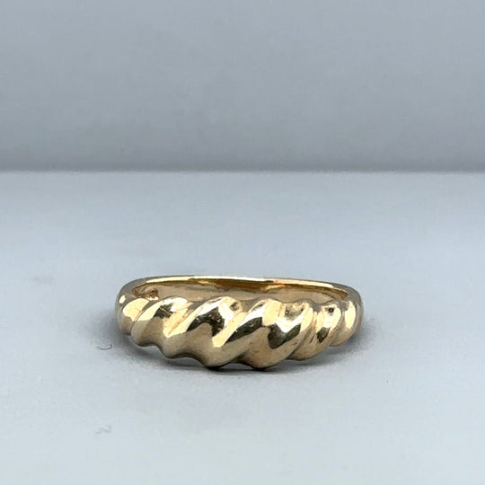 9ct Yellow Gold Fancy Ring - Size L