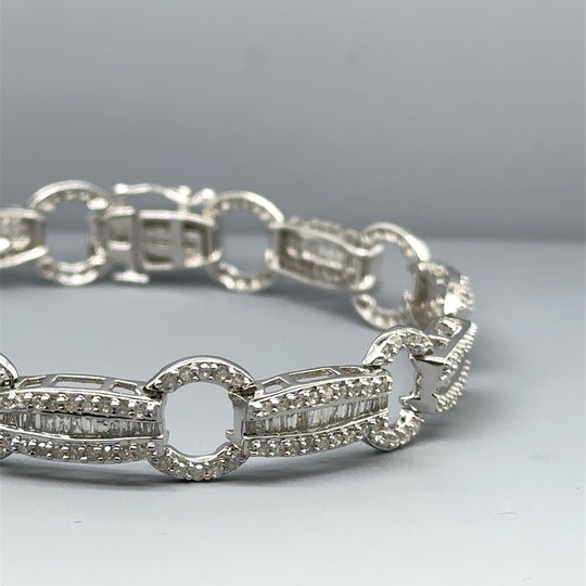 9ct White Gold Diamond Set Fancy Bracelet (c. 3.50ct)