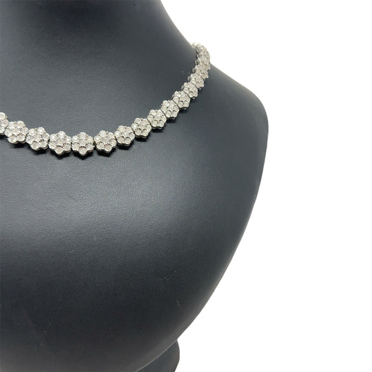 9ct White Gold Diamond Set Cluster Necklace (c. 3.90ct) (14")
