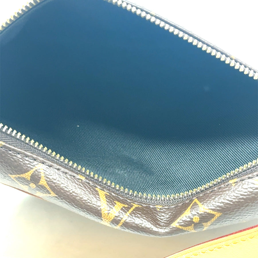 Pre-Owned Leather Louis Vuitton Monogram Bum Bag