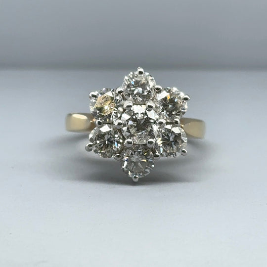 18ct Yellow Gold Diamond Cluster Ring (c. 2.20ct) - Size R