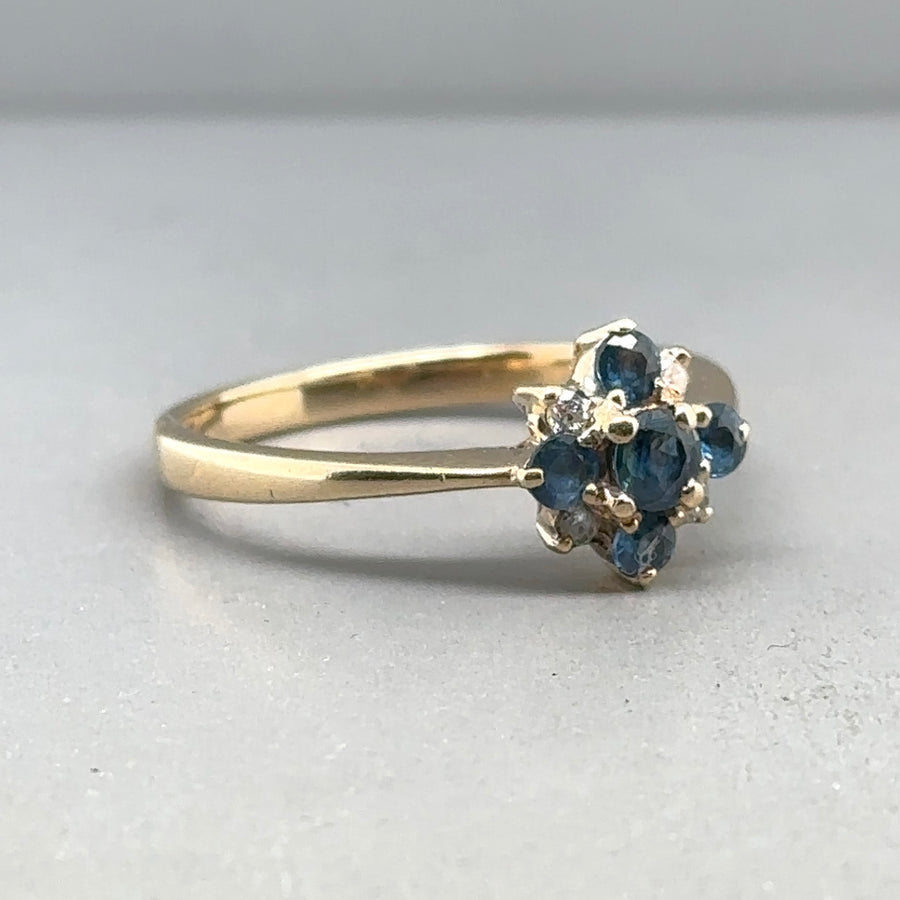 9ct Yellow Gold Blue Topaz and Diamond Ring - Size Q