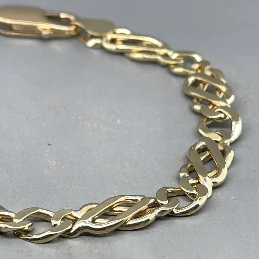 9ct Yellow Gold Celtic Style Link Bracelet