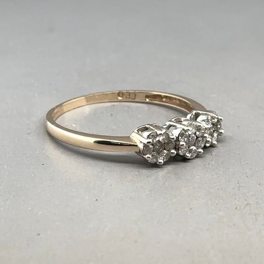 9ct Yellow Gold Three Diamond Cluster Ring (c. 0.33ct) - Size P