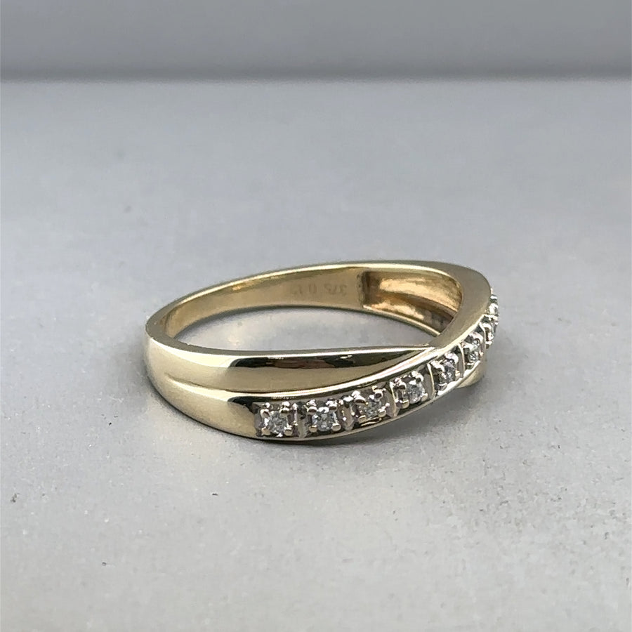 9ct Yellow Gold Diamond Crossover Ring - Size T