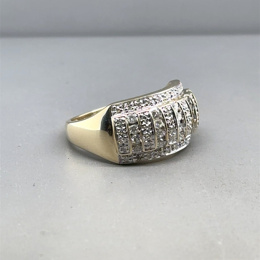 9ct Yellow Gold Diamond Ring (c. 0.85 - 0.90ct) - Size N