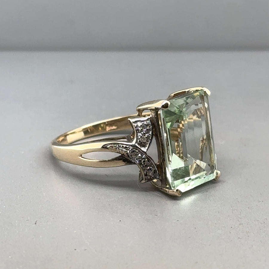 9ct Yellow Gold Green Amethyst and Diamond Ring - Size S