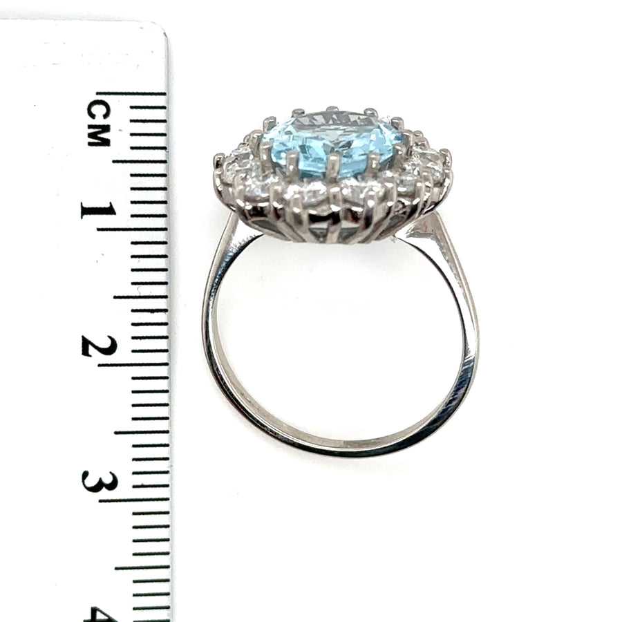 18ct White Gold Diamond and Aquamarine Cluster Ring (c. 1.80ct) - Size O