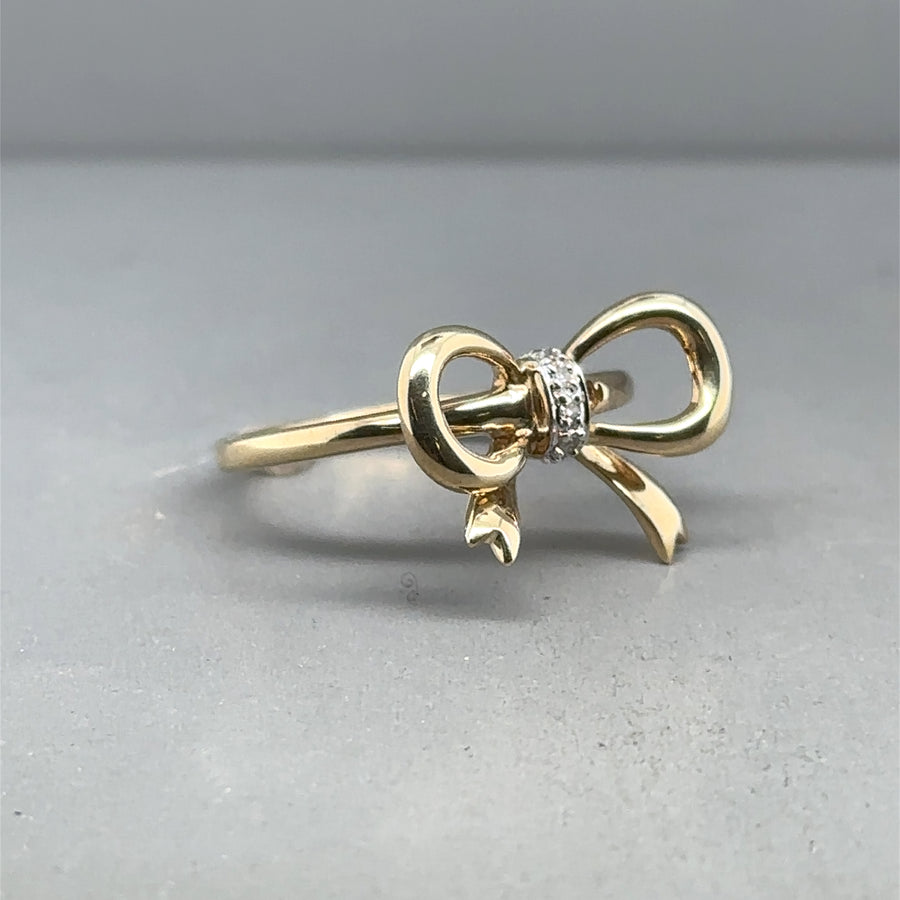 9ct Yellow Gold Diamond Set Bow Ring - Size K
