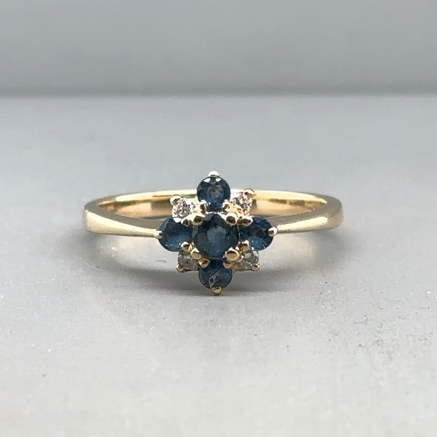 9ct Yellow Gold Blue Topaz and Diamond Ring - Size Q