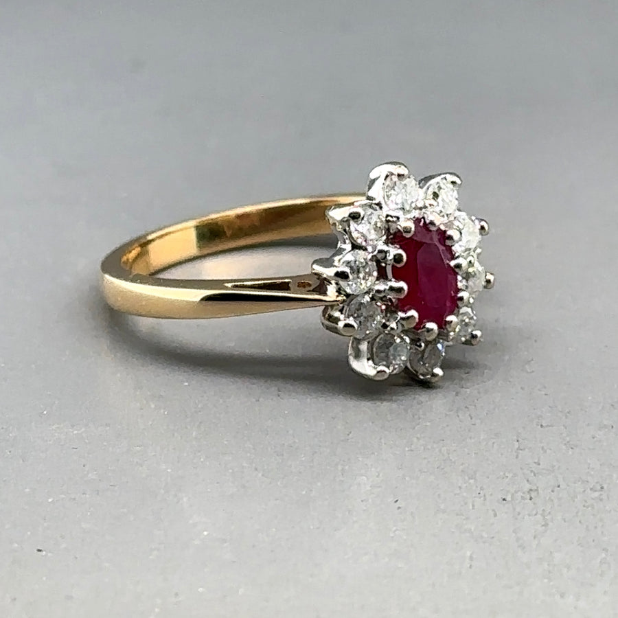18ct Yellow Gold Ruby and Diamond Cluster Ring (c. 0.50ct) - Size M