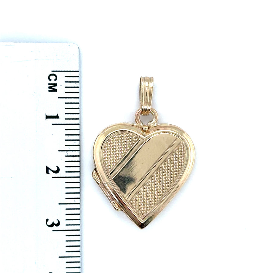 9ct Yellow Gold Heart Locket