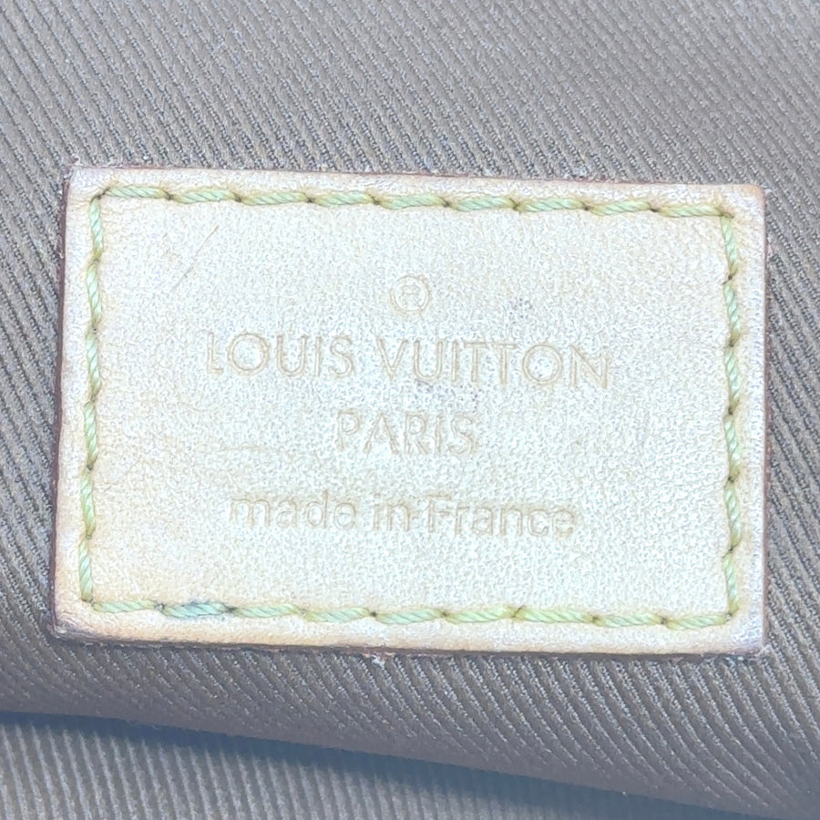 Pre-Owned Leather and Canvas Louis Vuitton Monogram Clutch Bag