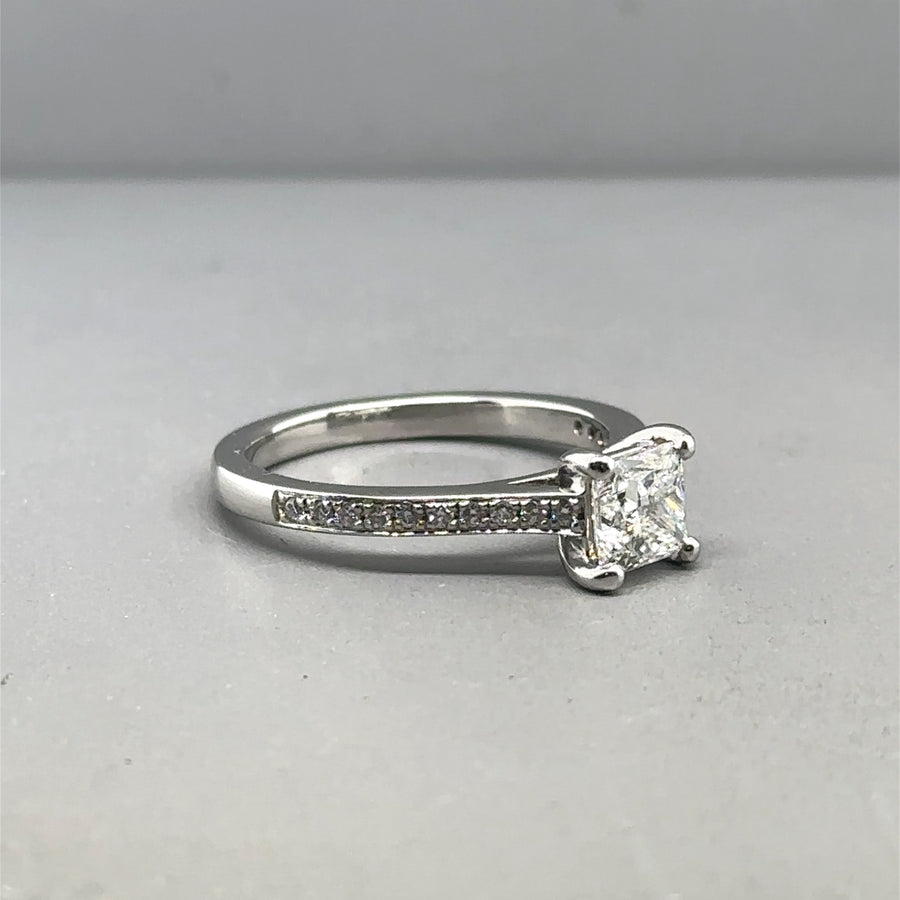 Platinum Single Stone Diamond and Shoulders Ring (c. 0.80ct) - Size K 1/2