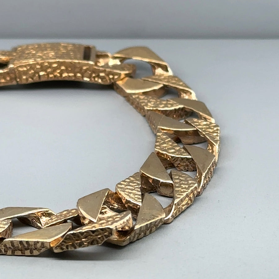 9ct Yellow Gold Plain and Patterned Curb Bracelet