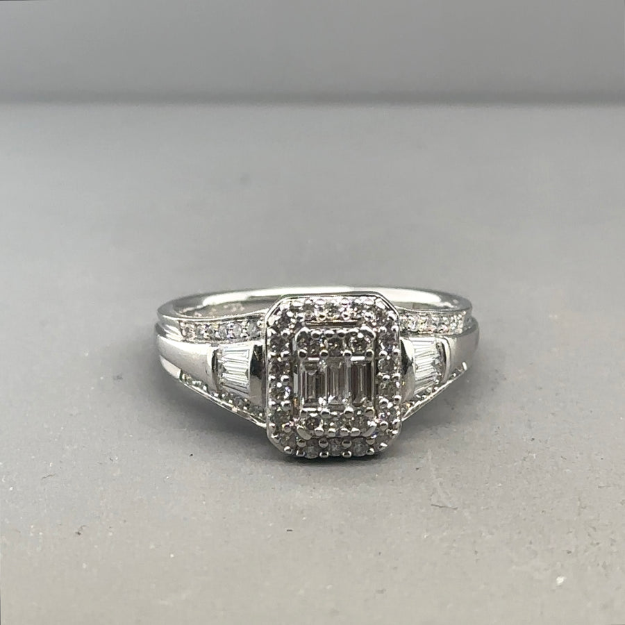 14ct White Gold Diamond Fancy Ring (c. 0.60ct) - Size N 1/2