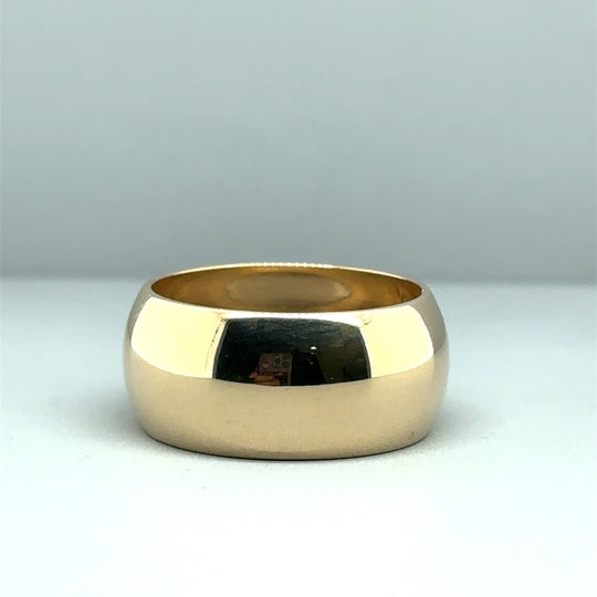 9ct Yellow Gold Band Ring - Size O 1/2