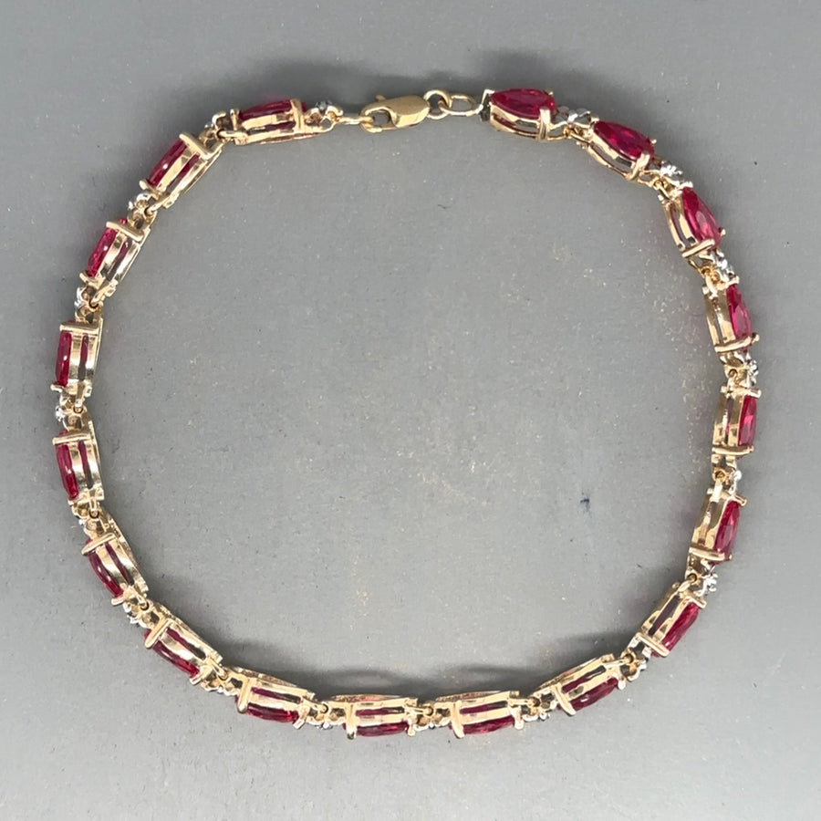 9ct Yellow Gold Pink Topaz Bracelet
