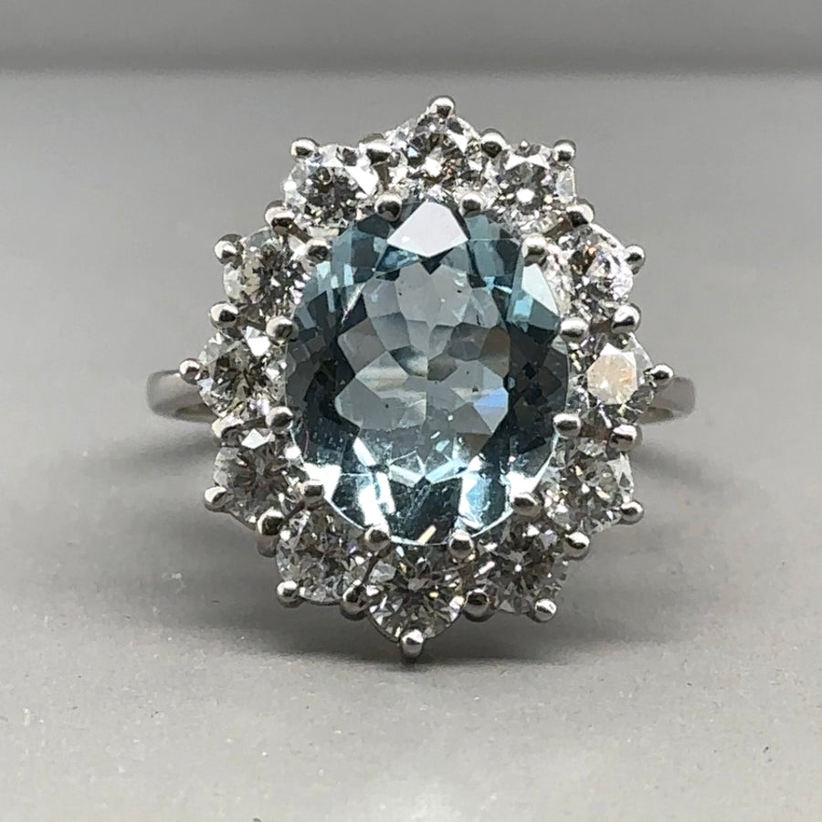 18ct White Gold Diamond and Aquamarine Cluster Ring (c. 1.80ct) - Size O