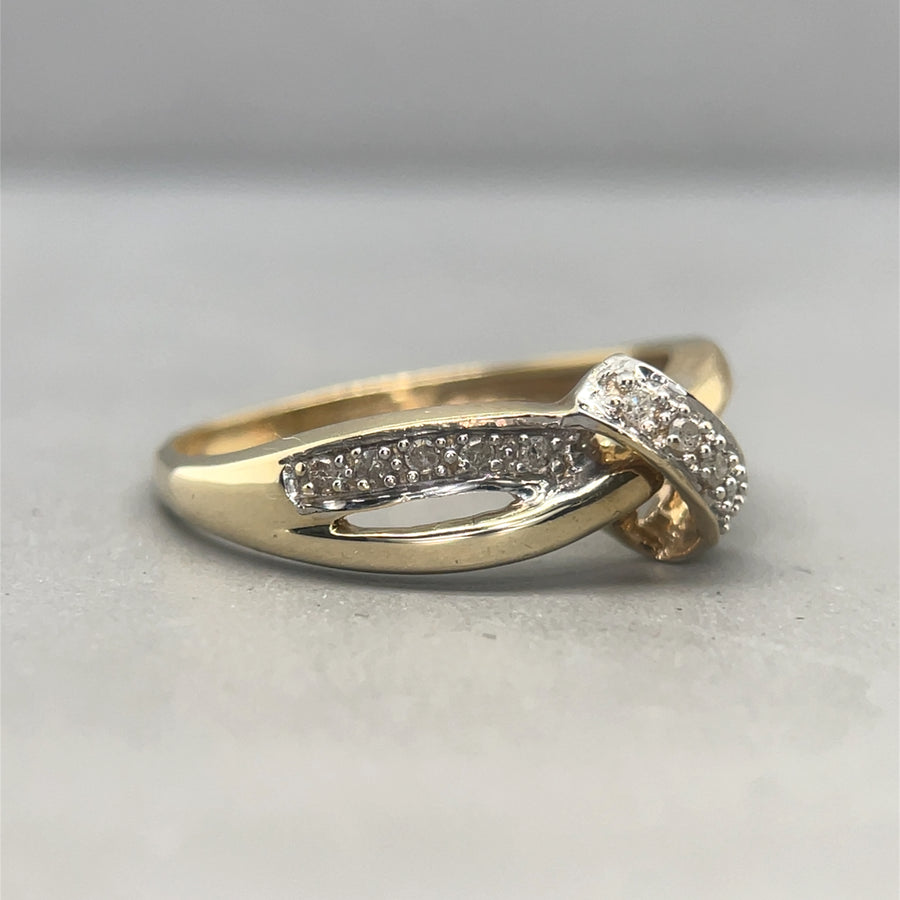 9ct Yellow Gold Diamond Knot Style Ring - Size N 1/2