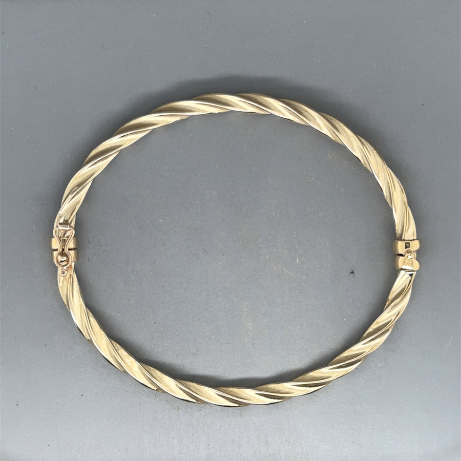 9ct Yellow Gold Twist Bangle NEW!