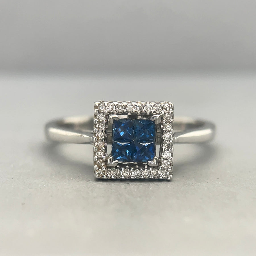 9ct White Gold Diamond and Sapphire Ring (c. 0.20ct) - Size P 1/2