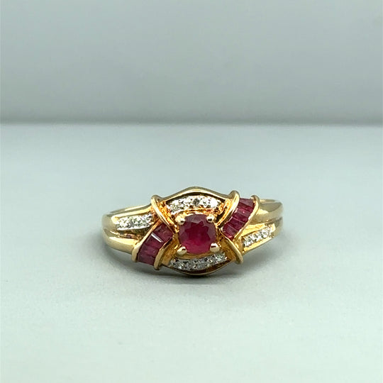 18ct Yellow Gold Fancy Ruby and Diamond Ring - Size O 1/2