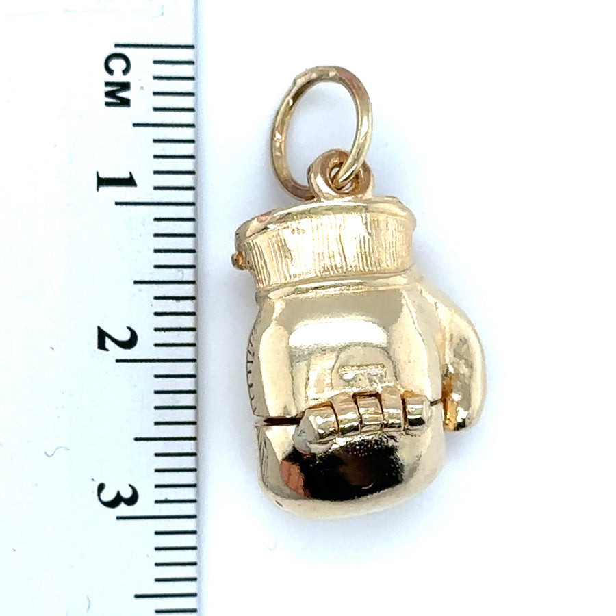 9ct Yellow Gold Boxing Glove Pendant