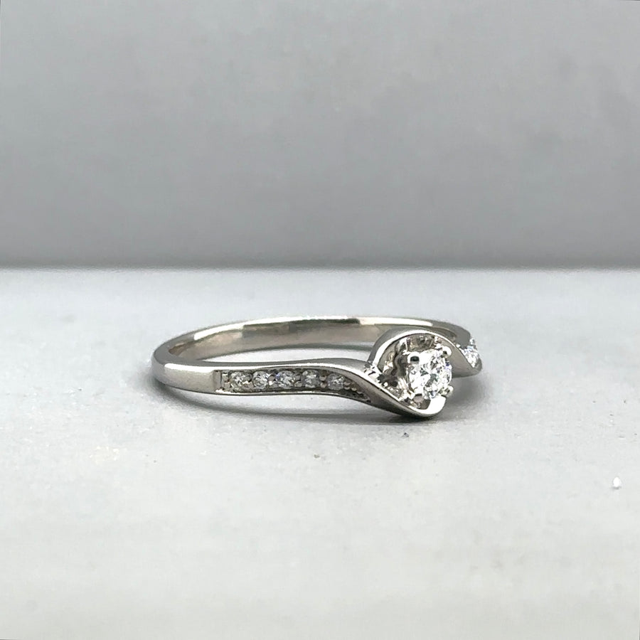 9ct White Gold Diamond Ring (c. 0.20ct) - Size Q