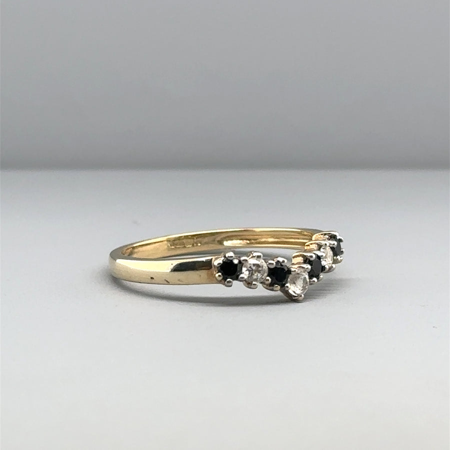 9ct Yellow Gold Cubic Zirconia Chevron Ring - Size O 1/2