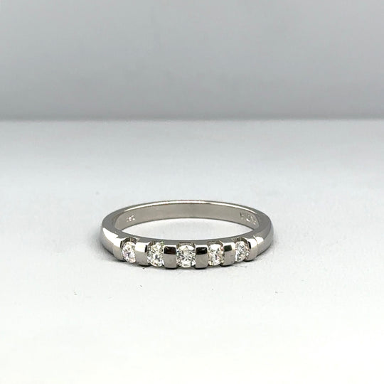 9ct White Gold Diamond Set Ring (c. 0.25ct) - Size L 1/2