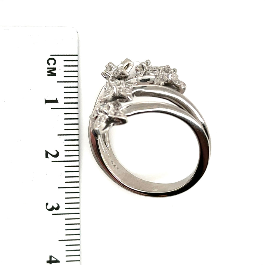 9ct White Gold Diamond Floral Ring (c. 0.25ct) - Size R