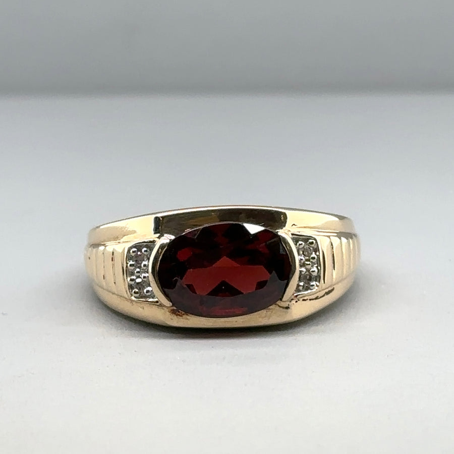9ct Yellow Gold Red Synthetic Stone and Diamond Ring - Size Q