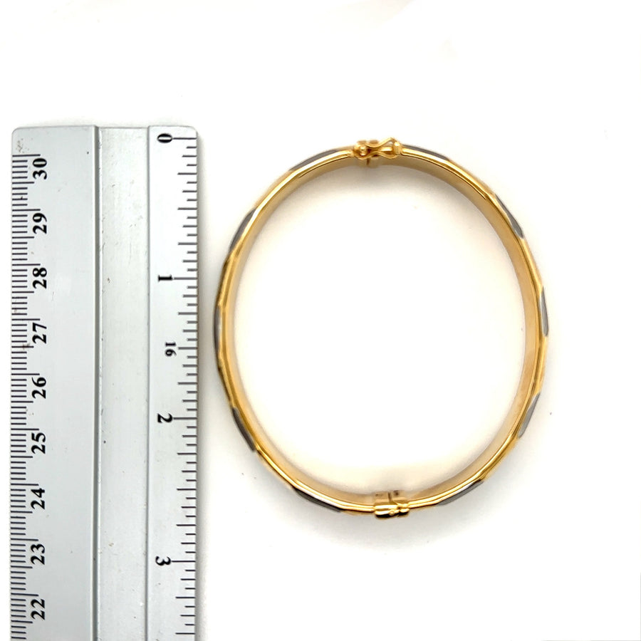 9ct Bi-Colour Patterned Bangle NEW!