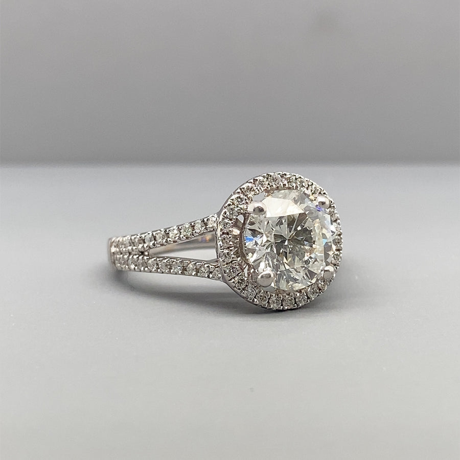 18ct White Gold Diamond Halo Ring - Size K