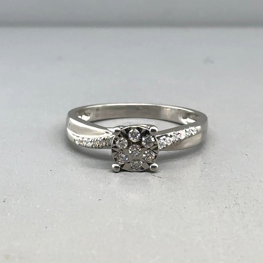 9ct White Gold Diamond Set Ring (c. 0.20ct) - Size L