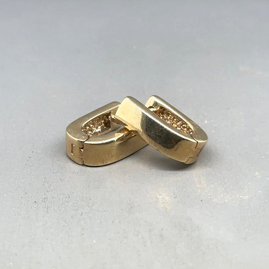 9ct Yellow Gold Small Huggie Hoop Earrings