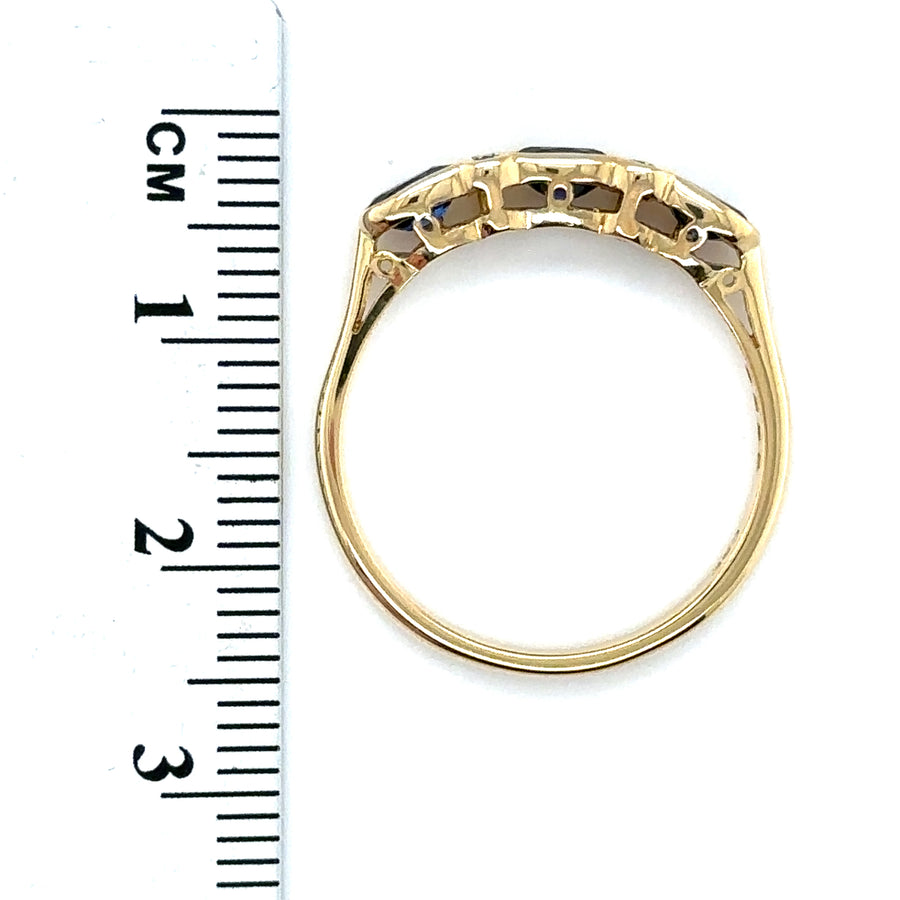 18ct Yellow Gold Diamond and Blue Topaz Ring - Size Q