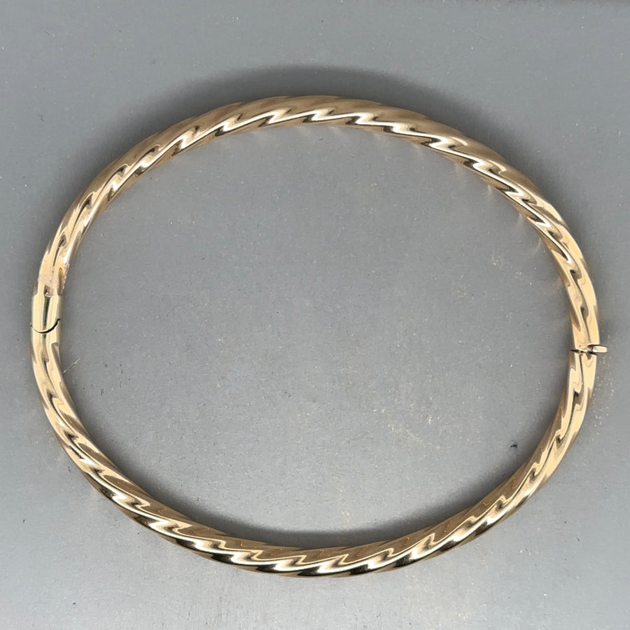 9ct Yellow Gold Twist Bangle NEW!