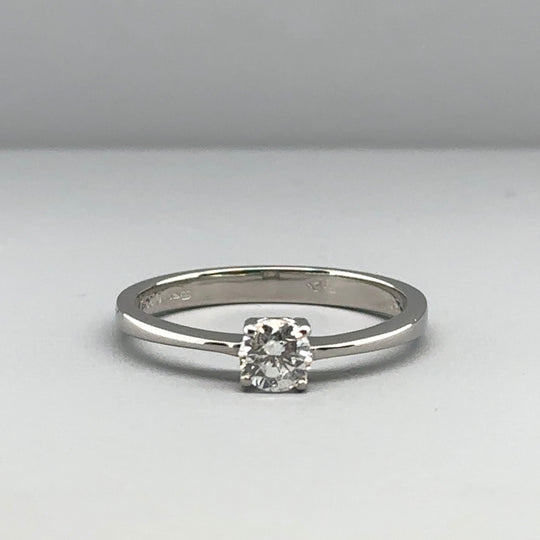 18ct White Gold Single Stone Diamond Ring (c. 0.33ct)- Size K 1/2