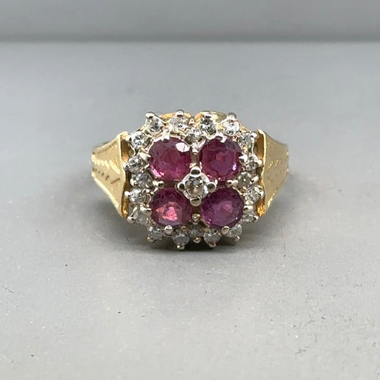 18ct Yellow Gold Diamond and Pink Topaz Ring (c. 0.42ct) - Size N