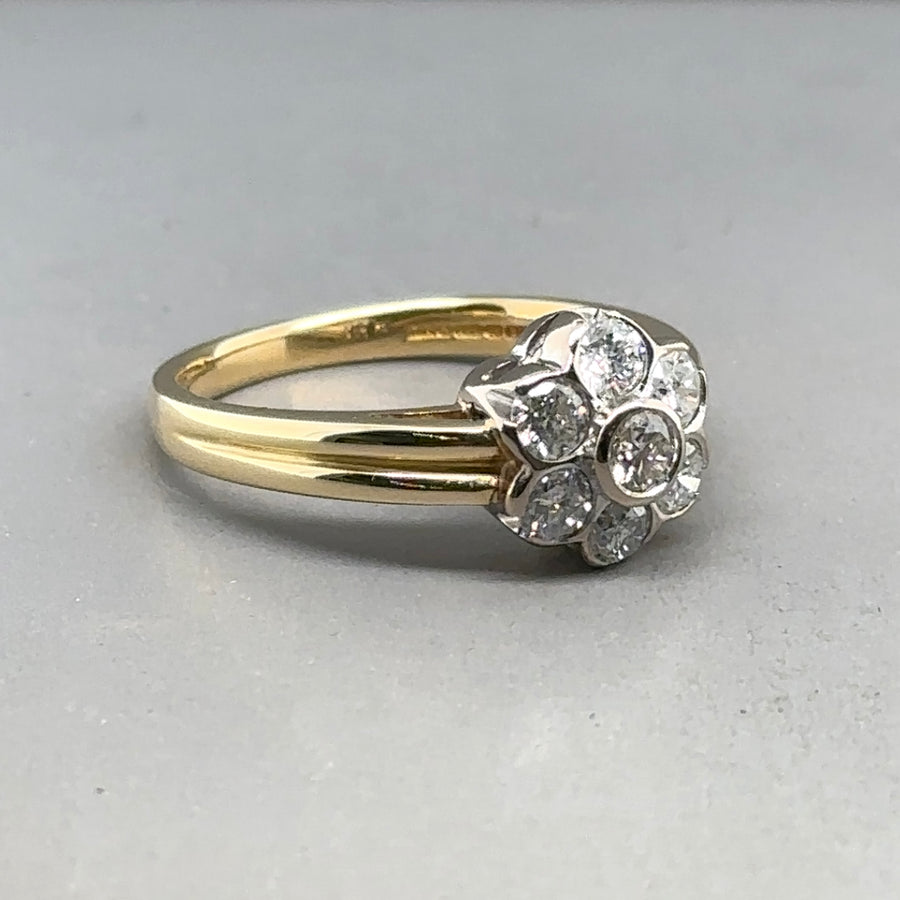 18ct Yellow Gold Diamond Daisy Cluster Ring (c. 0.70ct) - Size O