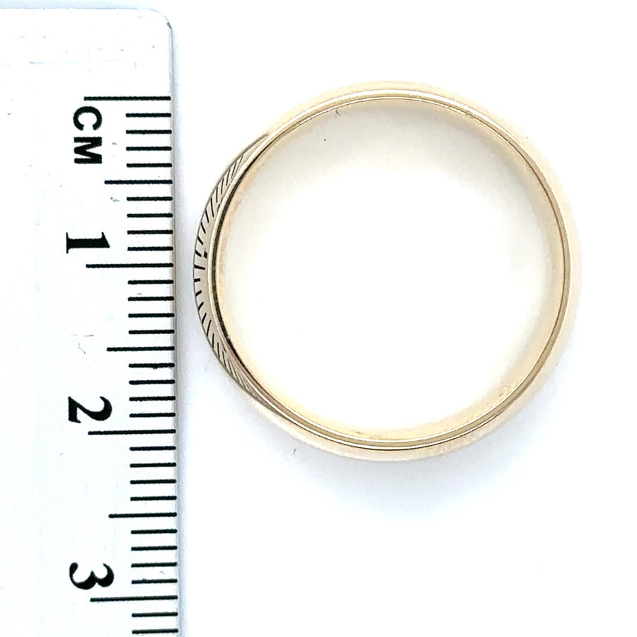 9ct Yellow Gold Band Ring - Size R 1/2