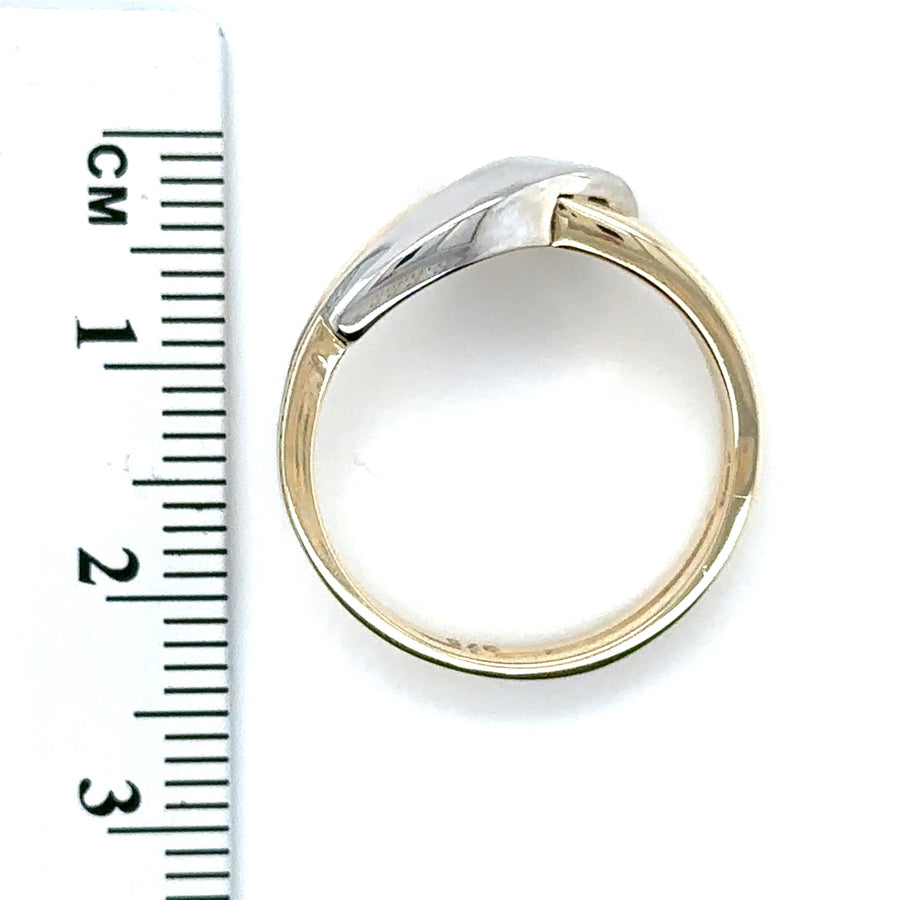 9ct Bi-Colour Double Chevron Ring - Size O